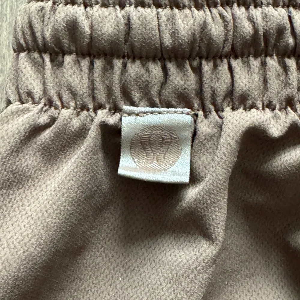 Menβs New Venture (Pique) Pants - Brown Mocha - Picture 3 of 5